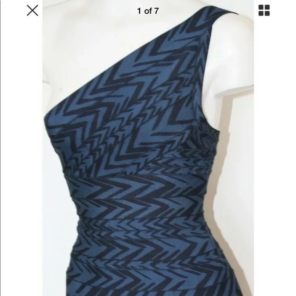 Herve Leger Dress Size Medium - Picture 2 of 5